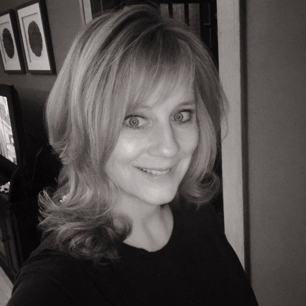 Meet your Posher, Carolyn